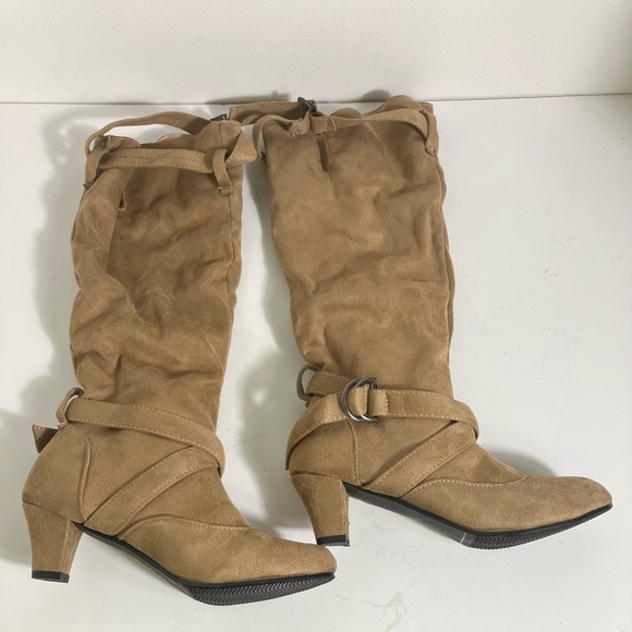 Vero Cuoio Women’s Tan Suade Dress Heeled Boots - Picture 6 of 11